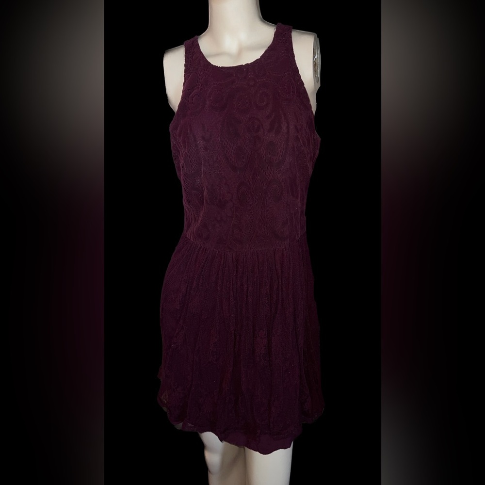 Burgundy velvet and lace Hollister dress juniors L